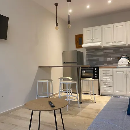 Helen's And * 达西亚