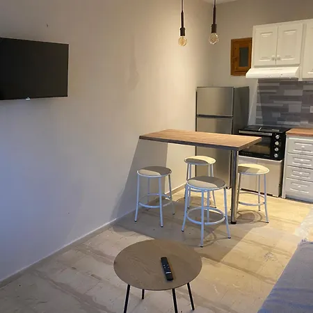 Helen's Apartments&studios