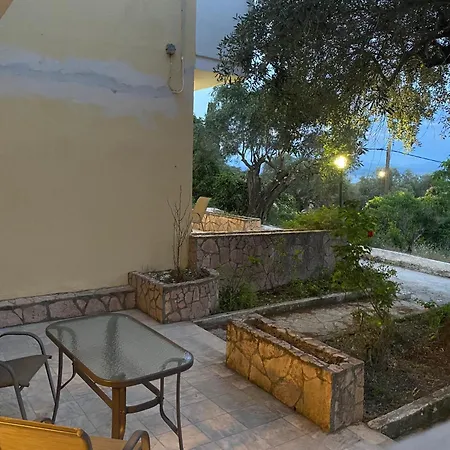 Helen's Apartments&studios * Dassia (Corfu)
