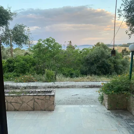 Helen's Apartments&studios Dassia (Corfu)