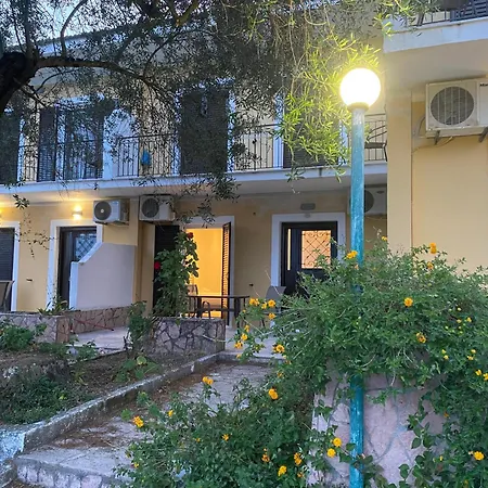 Helen's Apartments&studios * Dassia (Corfu)