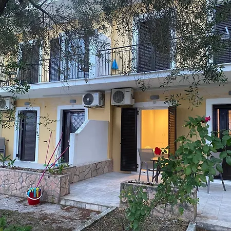 Helen's And Daire Dassia (Corfu)