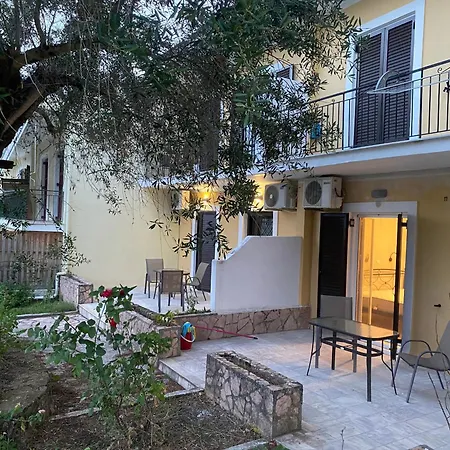 Helen's Apartments&studios * Dassia (Corfu)