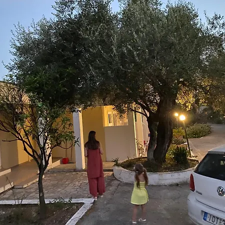 Helen's Apartments&studios * Dassia (Corfu)