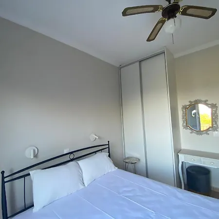 Apartament Helen's And Dassia (Corfu)