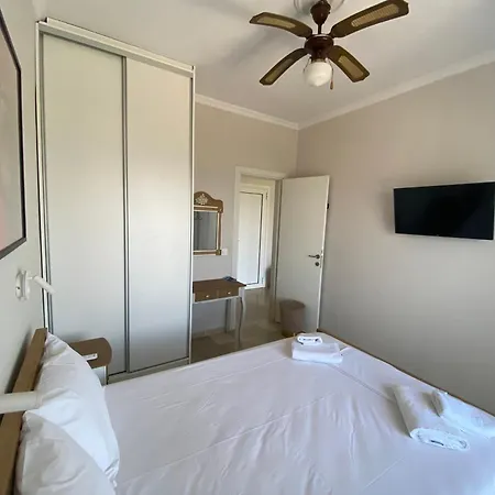 Helen's Apartments&studios