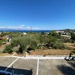 Lägenhet Helen's And Dassia (Corfu)